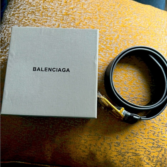 New Balenciaga belt. Never worn. Original box, dust bag and all accessories - Picture 3 of 4